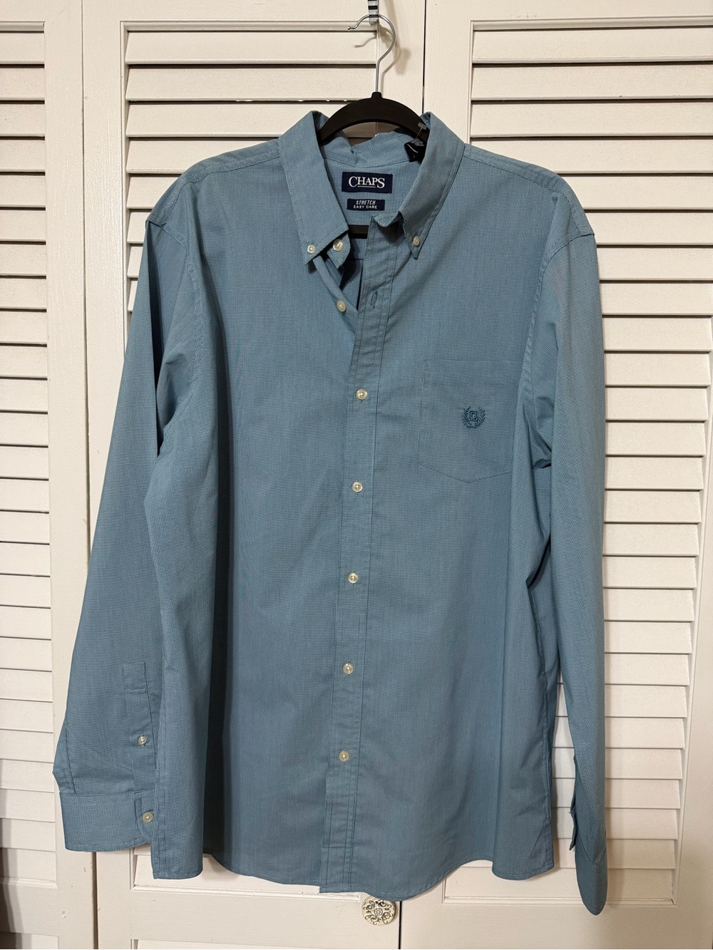 Chaps Men's Light Blue Long-Sleeve Button-Down Shirt